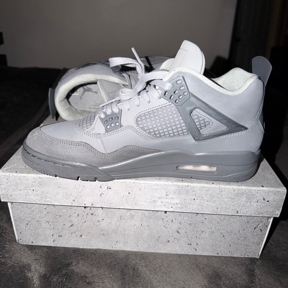 Jordan 4 Retro SE Olympics